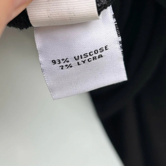 Diane Von Furstenberg Bentley Short Three Quarters, size Small - Picture 13 of 14